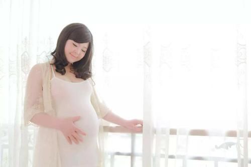 小雯|90后孕妈一胎生下两娃，全家正高兴的时候，医生：不是双胞胎