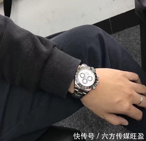 表盘|当男人说“没表戴”时，是真的没有了吗