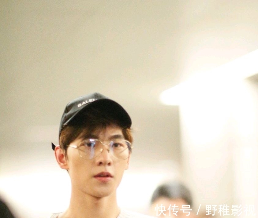 楊洋|你是我的榮耀,龔俊&姚安娜&周也,張哲瀚,趙露思&龔俊,楊洋