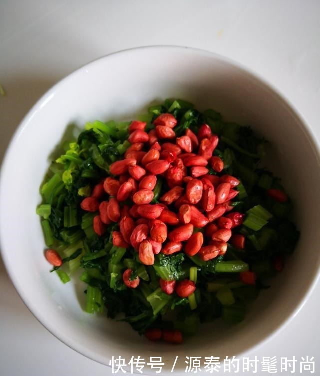 核桃不是最补脑的!它才是“补脑冠军”,家家厨房里都有,快收藏