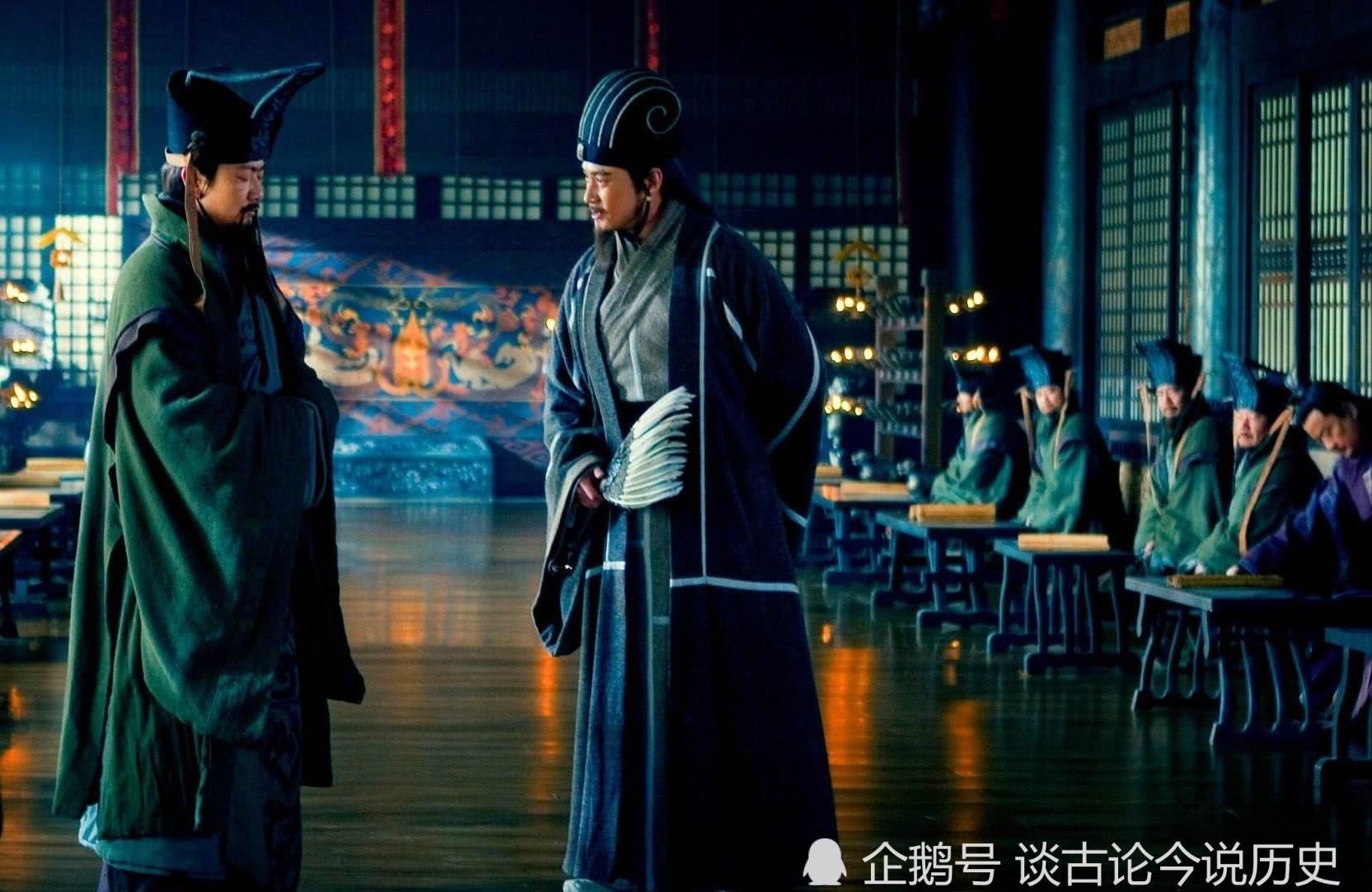 诸葛亮|曹丕召集五十万兵马进攻蜀汉,为何诸葛亮丝毫没有畏惧?