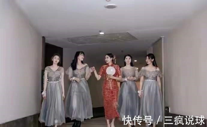 身材|恭喜!女排又一美女结婚:被誉为最美排球队长,4个伴娘身材傲人