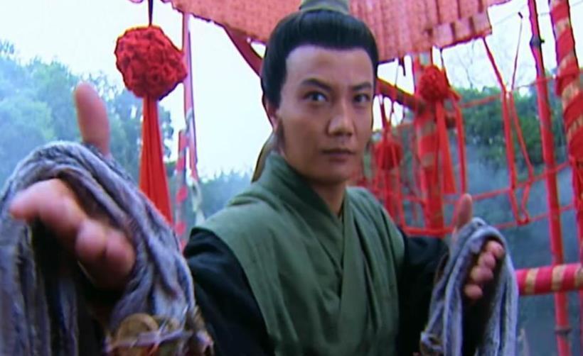 卢俊义!水浒传中,张清能击败关胜、呼延灼和杨志,为何没进梁山五虎将?