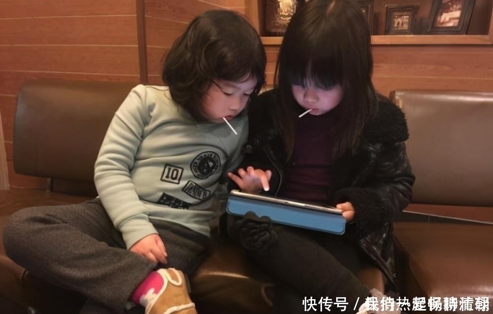 小宝宝|宝宝4种坐姿会越坐越“矮”,基因再好也无缘大长腿,家长要规避