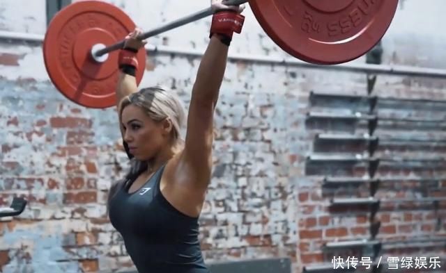 健身|同样是杠铃推举,站姿比坐姿强在哪里这几个优点让健身老手心动