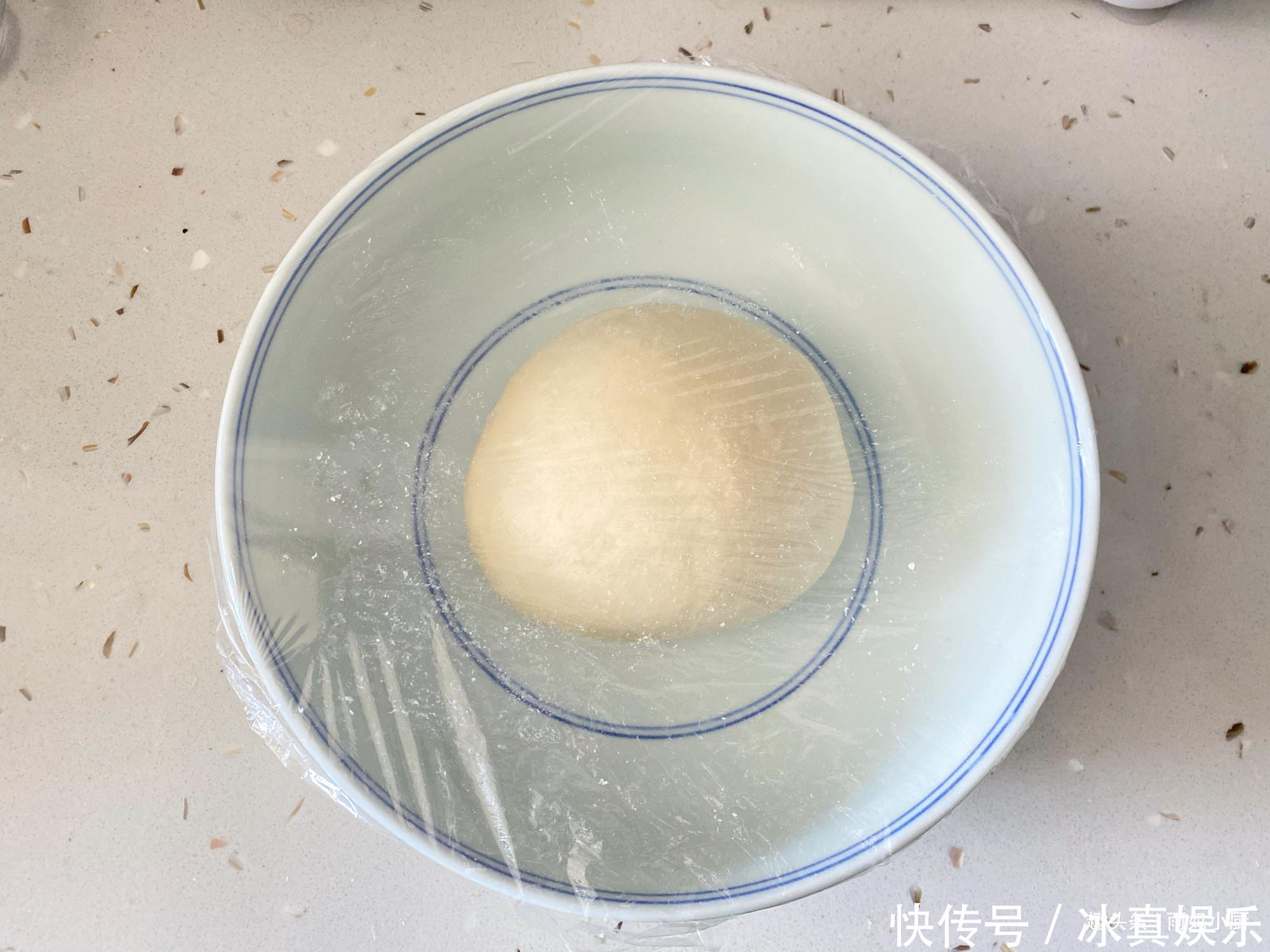 不用1滴水不用泡打粉的安心油条，酥香蓬松，孩子吃更安全