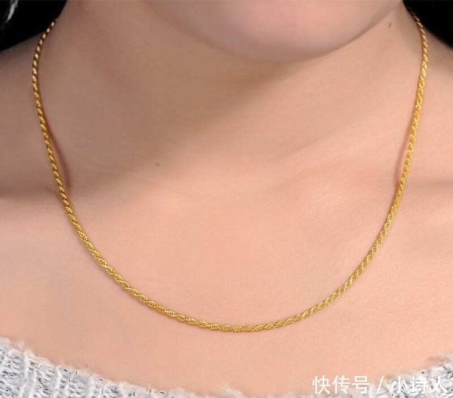 买首饰时,挑“黄金”好还是“白金”好?听完柜姐分析,你就懂了