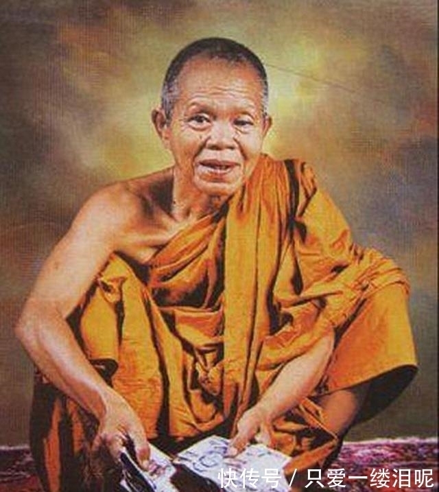 高僧!泰国最著名的活佛,募捐60亿泰铢巨款,就连泰国国王都要下跪叩拜