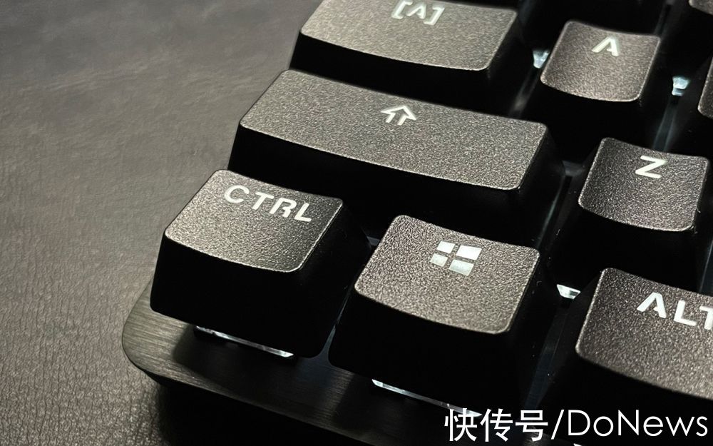 G412|罗技 G412 TKL SE 动手玩：入门机械键盘的明智之选