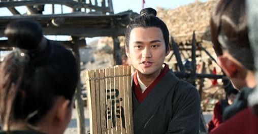 对联@秀才写下一副对联,财主看后喜笑颜开,仆人却看出对联的含义!