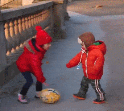 |搞笑GIF趣图:被点了穴咋地??