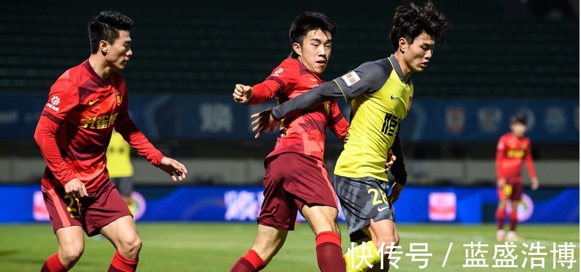 凌杰|2-0,中超阿森纳又赢球!18岁小将与20岁新星纷纷爆发,郑智神了!
