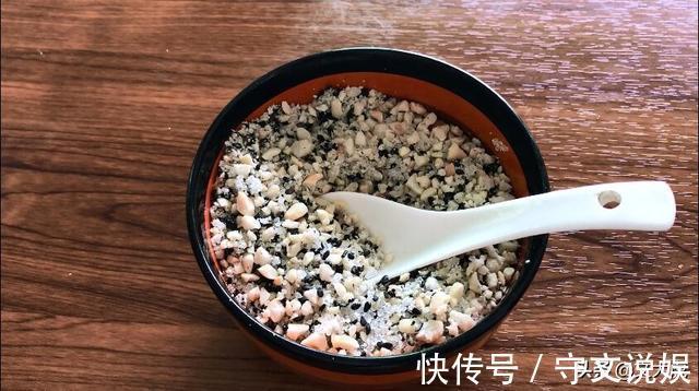 纯牛奶|糯米粉别用油炸了，筷子搅一搅，不加一滴水，吃着不腻特别香