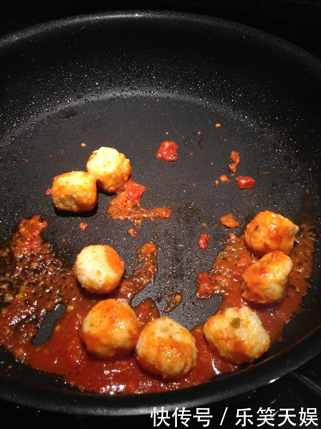 土豆这么做老人孩子都爱吃,超简单、零失败,就差没把碗底舔光了