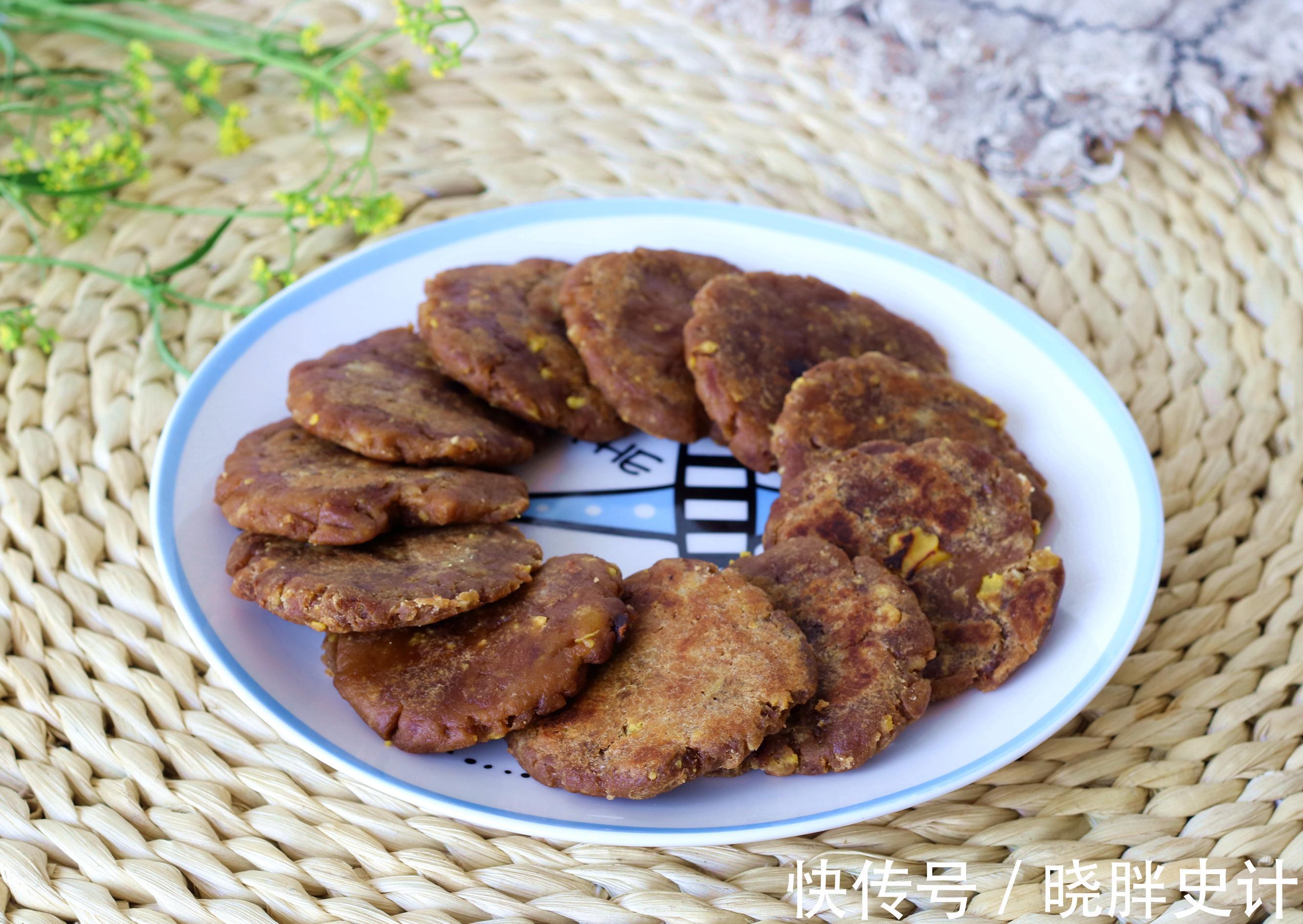 新吃法|月饼太多吃不完,学个新吃法,是主食也是小吃,上桌家人抢着吃