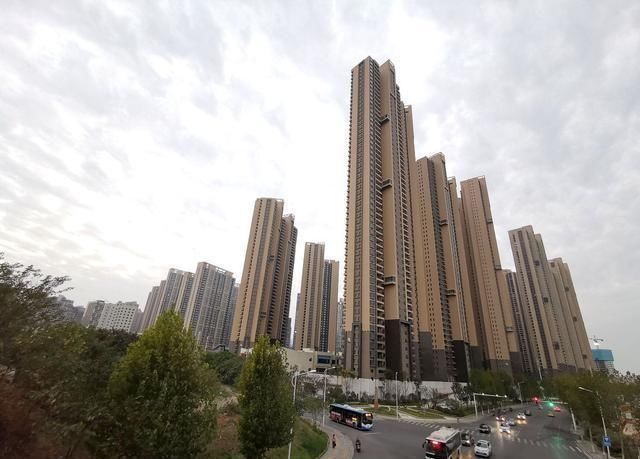 城市|旧房拆迁补偿,有人选房子,有人选钱,选错只能吃闷亏了!