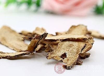 黑眼圈怎么办这样使用牛奶能去除黑眼圈