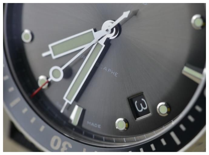 从嫌弃到真香，宝珀新五十噚潜水表，到底有怎样的魅力