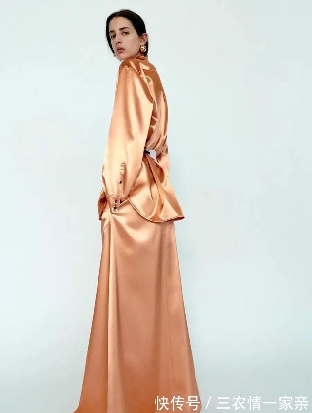 时髦 衬衫+半裙,轻轻松松的时髦!衬衫+半裙,轻轻松松的时髦!