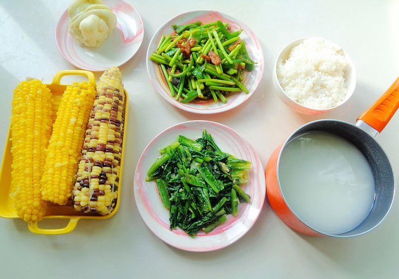 营养|我家早餐不用出门买，自己做，营养美味一点不少，荤素搭配吃得香