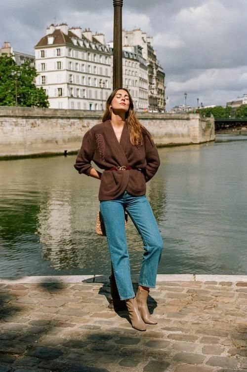 高级又显白，秋冬，穿上这个色的你更有魅力