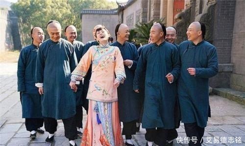 家族|丈夫早逝,她一人支撑家族事业,慈禧认作干女儿,死后被扔乱葬岗