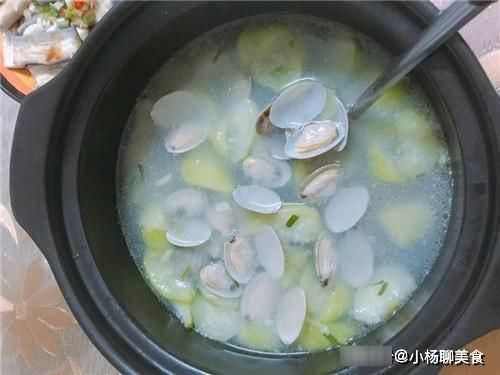 丝瓜|适合夏天的10道汤，清凉解暑气，夏天不热不燥，舒舒服服过夏天