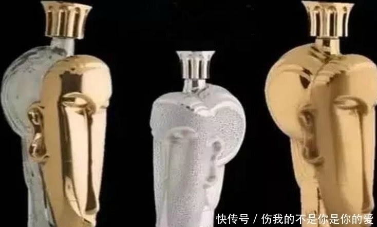 土豪 最贵的嘴唇,最贵的打火机,最贵的包包,土豪的世界我们不懂