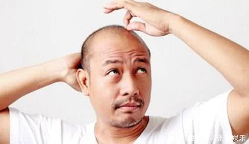 男性到了50岁,早上睡醒后还有这五个表现,说明你身体杠杠地