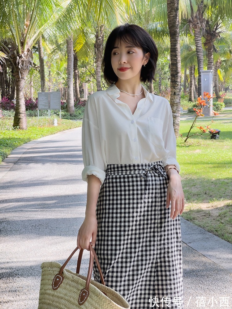 碎花|做一个精致女人,一定要学会穿“白衬衫”,这个秋季美得很高级