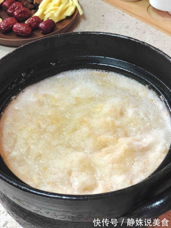 秋天到了，晚上冲一杯，清心润肺香甜可口