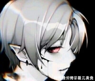 icecre超火“双人”动漫情侣头像试着用微笑细数你给的伤,无奈泪随微笑流出眼眶