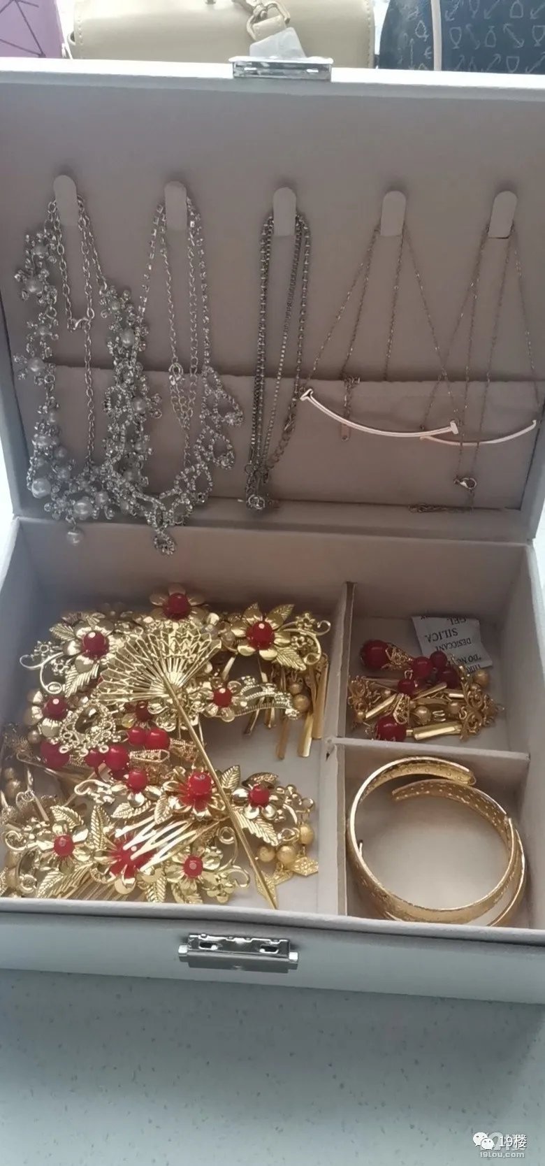 10w+!未来婆婆给我准备三金,亲妈看到实物后脸色都变了