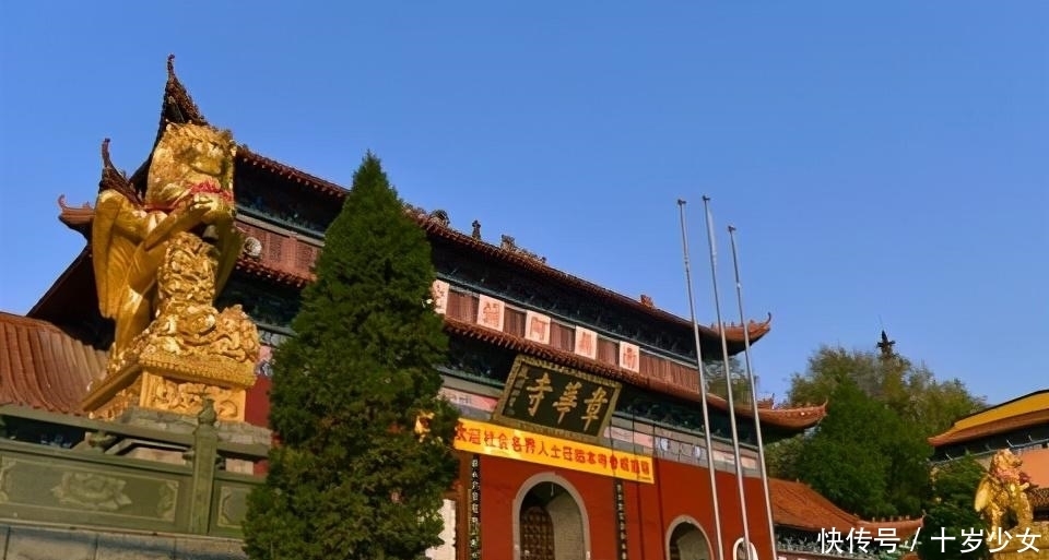 章华寺有口“谜”一样的古井,僧人下去清淤,还在井底发现了秘密