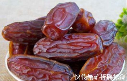 黑椰枣|人到中年想长寿,可以多吃3种食物,补充营养,身体棒棒哒