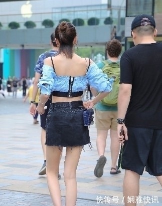 抹胸 小姐姐太会穿了,个性抹胸,穿出了让人误解的气息感