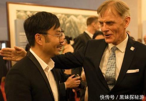 湖南卫视 汪涵,生命应该具有深度,学会抱着自己跳舞