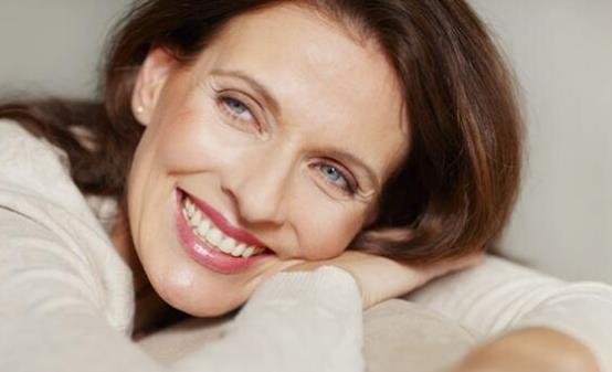 辛辣刺激|女性到了更年期后,少吃4样食物,延缓衰老,远离“黄脸婆”