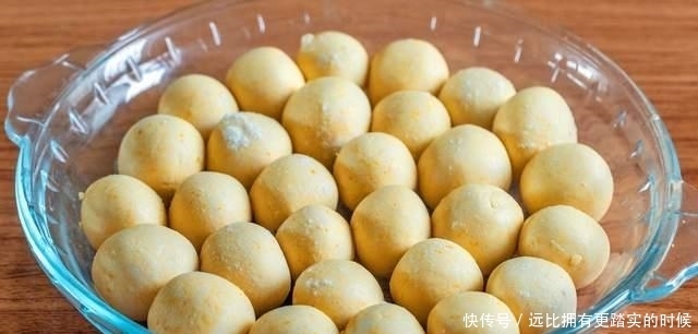 正月十五元宵节,家宴菜单已备好,5荤4素1汤上一桌,十全十美