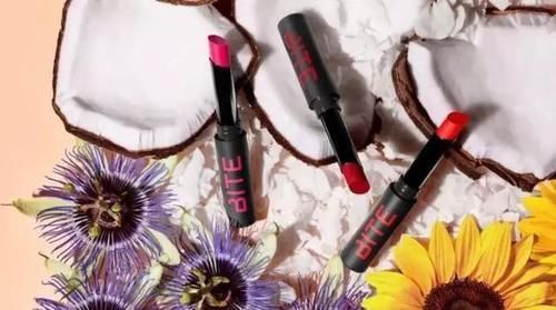 行业|洛可可徐微美妆行业未来发展——数字化驱动创造好产品