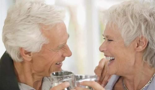 包治百病|老外:中国有一味“良药”能包治百病,却不花钱,只给有需要的人