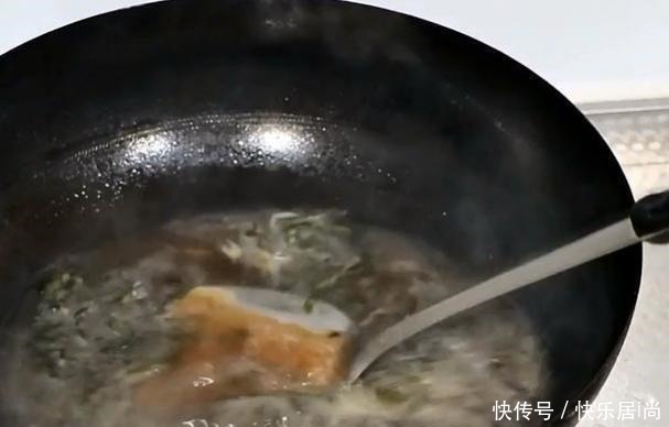 紫菜蛋花汤怎么做食材下锅顺序是关键,蛋花漂亮,汤鲜味美