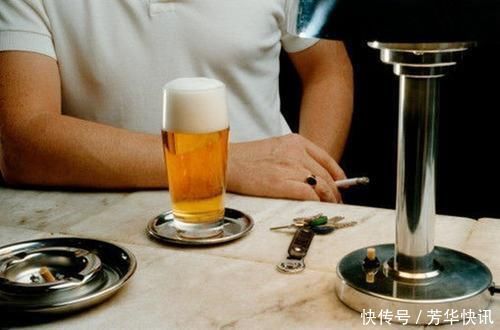 男性|男性衰老的“加速器”被找到,抽烟喝酒不算啥,榜首令人警惕