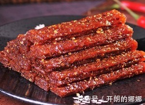 孩子|想要孩子长高个,3种零食别再吃了,不然身体难发育,简直坑娃
