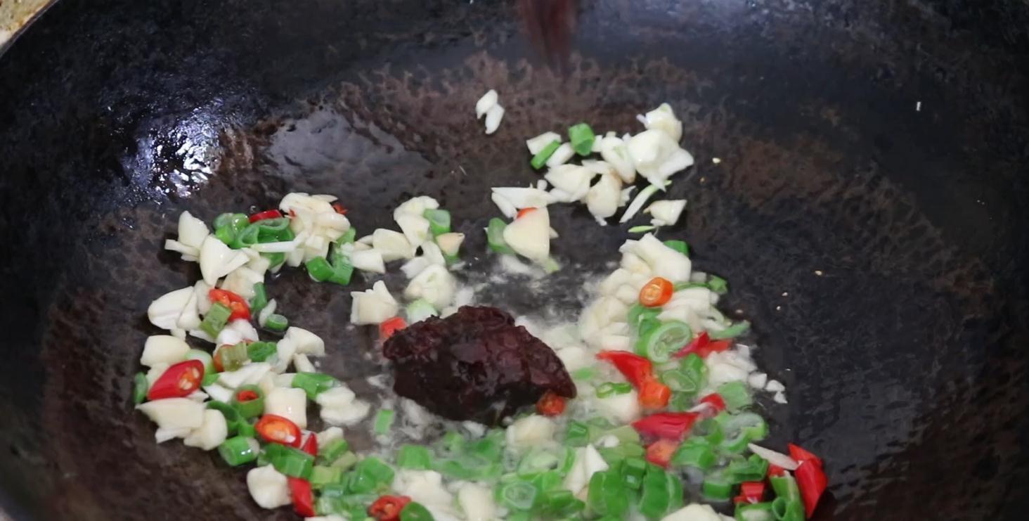 豆腐最好吃做法，不用煎炸，像红烧肉一样香，少油健康，香嫩入味