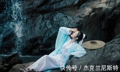 七律@诗词原创:七律10首步韵韦庄|晴川极目家何在,寒浦伤心秋不同