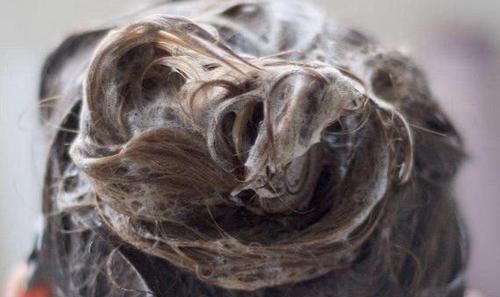 危害|早晨洗头发和晚上洗头发,哪个危害更大?多久洗一次头发才最健康