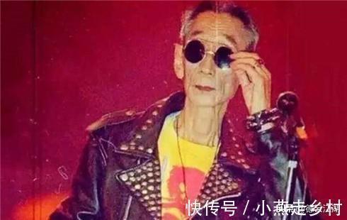 微微一笑$马三立先生一生不抽别人递的烟,答案满满都是生活的智慧