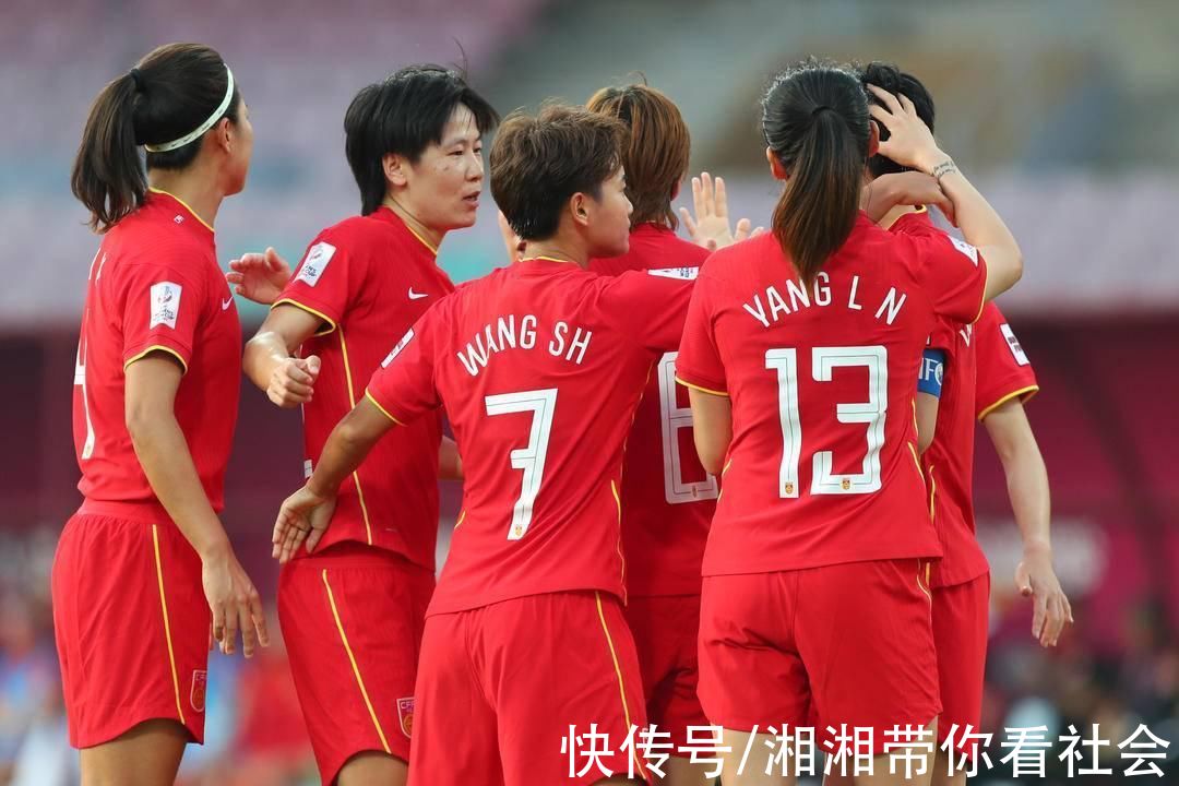 付费|缺关注?传统电视媒体未播中国女足冲进世界杯关键战，新媒体平台“突然”收费且“捆绑