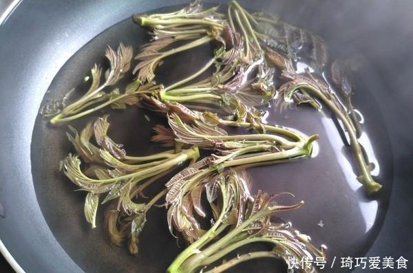 豆瓣酱|它是“清肠专家”，我家一年吃几百斤，一斤9毛，家里没有胖子